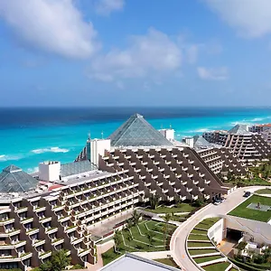 5* Semesteranläggning (resort) Paradisus
