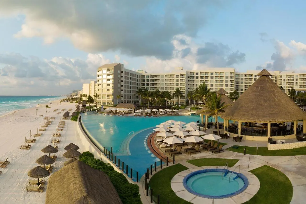 The Westin Lagunamar Ocean Resort Villas & Spa Cancun 5*,