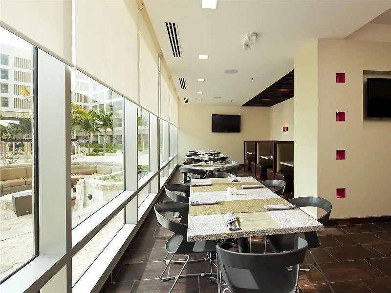 The Westin Lagunamar Ocean Resort Villas & Spa Cancun 5*,