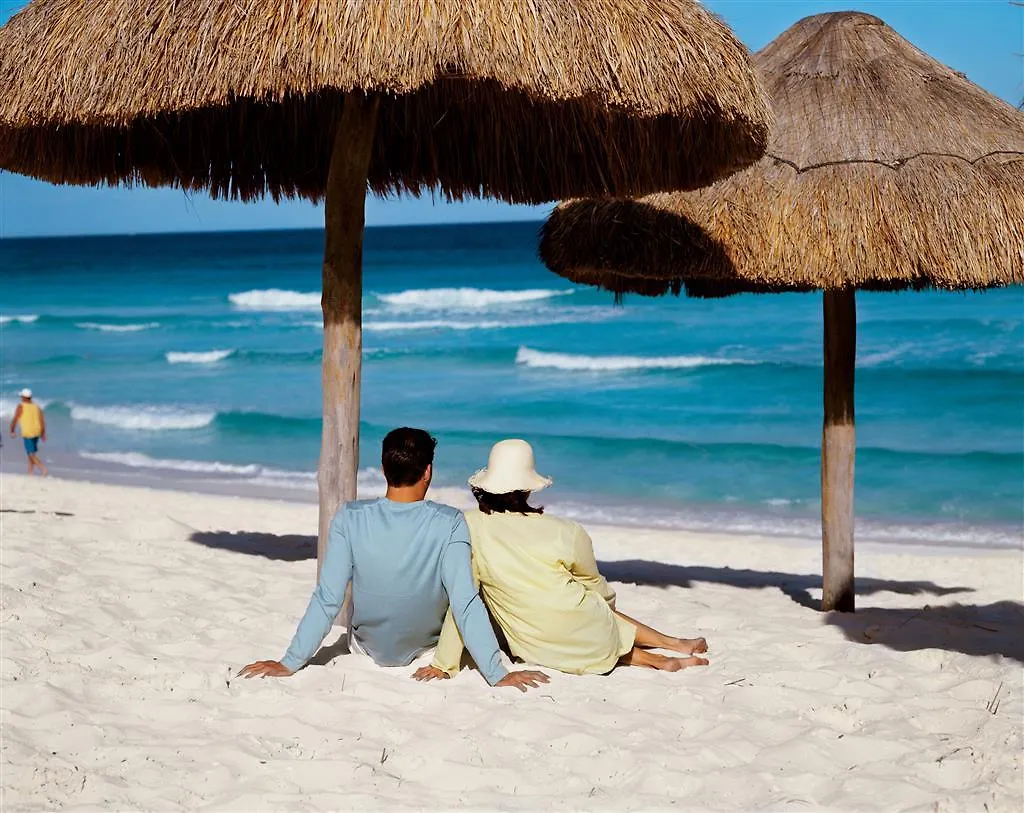 The Westin Lagunamar Ocean Resort Villas & Spa Cancun